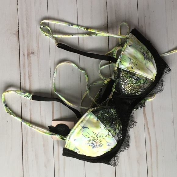 Victoria's Secret Silk Bra - Picture 2 of 9